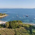 Hotel De La Fossette 4*