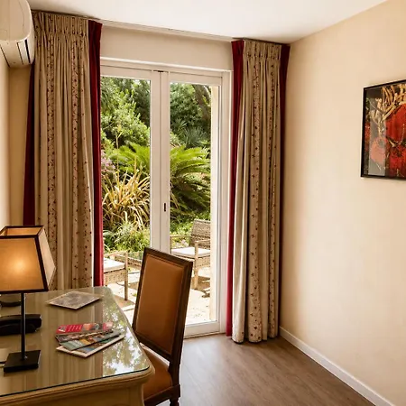 De La Fossette Otel 4*