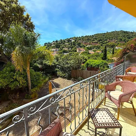 De La Fossette Le Lavandou