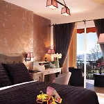 De La Fossette 4*