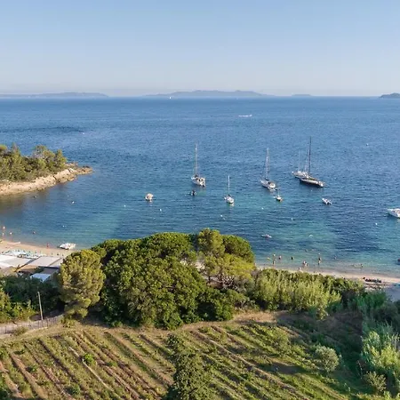 Hotel De La Fossette 4*