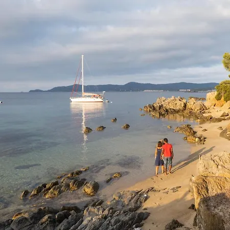 Szálloda De La Fossette Le Lavandou