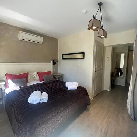 De La Fossette 4*