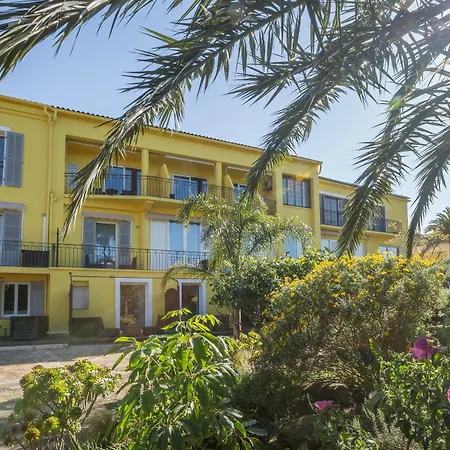 Отель De La Fossette 4*