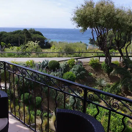 De La Fossette 4* Ле-Лаванду