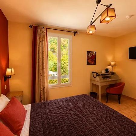 De La Fossette 4*