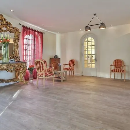 De La Fossette Hotell 4*