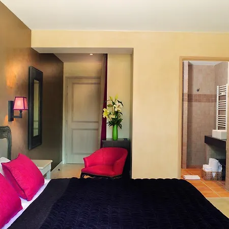 De La Fossette 4*